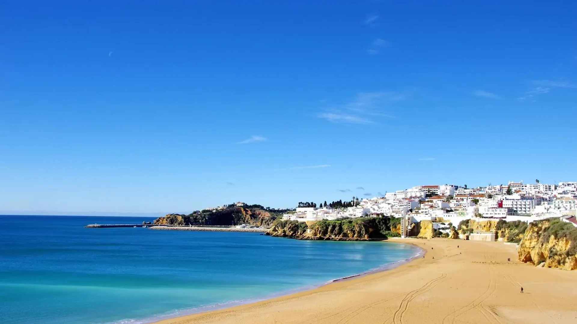 Bnb Homes Ocean View Apartment With Lovely Terrace, 2 Swimming Pools & Tennis Court Albufeira