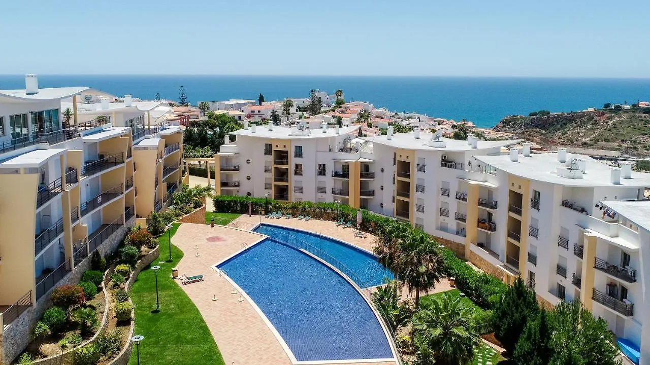 Bnb Homes Ocean View Apartment With Lovely Terrace, 2 Swimming Pools & Tennis Court Albufeira