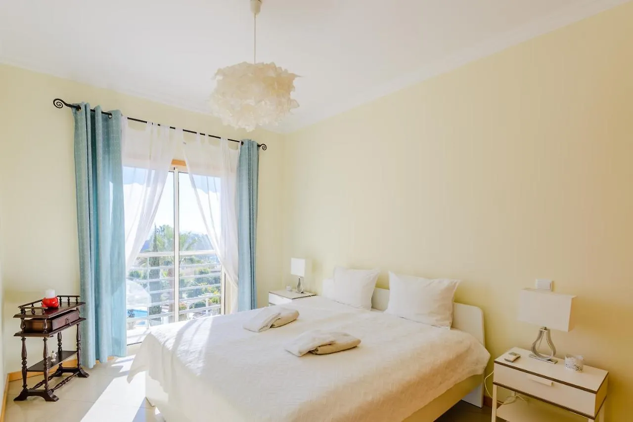 Bnb Homes Ocean View Apartment With Lovely Terrace, 2 Swimming Pools & Tennis Court Albufeira